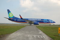 PH-HSU @ EHAM - Leased from Sun Country - by ghans