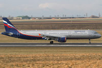 VQ-BEA @ VIE - Aeroflot