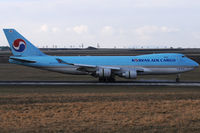 HL7439 @ VIE - KAL