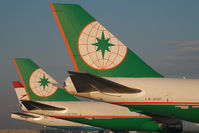 B-16401 @ LOWW - Eva Air Boeing 747-400