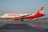 D-ABFA @ LOWW - Air Berlin Airbus 320