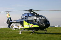 PH-WRW @ EHHV - Especially stickered for a TomTom GPS-system ‘sales event’ the following day.
