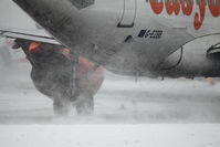 G-EZBB @ LOWI - EZY [U2] easyJet - by Delta Kilo