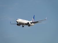 N12238 @ ONT - On 1/2 mile final to runway 26L - by Helicopterfriend