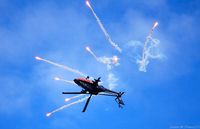 Q-19 @ EHGR - RNLAF Demo Apache - by Jan Lefers