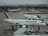 F-GHQC @ LFPO - Airbus A320-211 - by Mathieu Cabilic