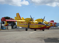 C-GQBG @ KVNY - Seen at Van Nuys during california forest fires of summer 2009 - by olivier Cortot