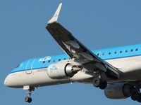 PH-EZO @ LFBD - KLM1315AMS/BOD - by Jean Goubet-FRENCHSKY