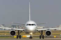 F-GUGM @ EDDF - line up - by Friedrich Becker