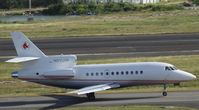 N611JW @ TNCM - N611JW taxing for take off at TNCM - by Daniel Jef