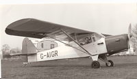 G-AIGR - Pictured outside Kestrel Flying Club's HQ (small caravan) at Cranfield, with part owner, Les Smith in the cabin. - by Lee Mullins
