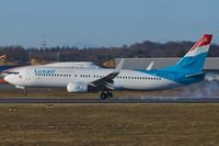 LX-LGT @ ELLX - LX-LGT_
2000 Boeing 737-8K5, c/n: 28228 - by Jerzy Maciaszek