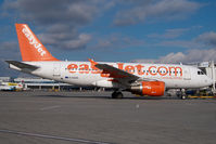 G-EZAC @ LOWW - Easyjet Airbus 319 - by Dietmar Schreiber - VAP