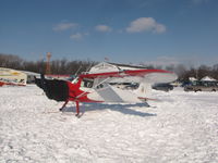 N2084V @ WS17 - Ski Plane fly-in @WS17