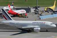 F-GUGG @ EDDF - F-GUGG_
Airbus A318-111 - by Jerzy Maciaszek