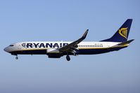 EI-DWA @ GCRR - Ryanair's 2007 Boeing 737-8AS, c/n: 33617 - by Terry Fletcher