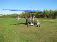 C-IGHF @ CST7 - Wing : AirCreation Fun 18Qc
Engine : Hirth 2706 E - by Luc Dubois
