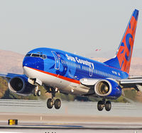N711SY @ KLAS - Sun Country Airlines Boeing 737-73V N711SY (cn 30245/1058)

Las Vegas - McCarran International (LAS / KLAS)
USA - Nevada, January 27, 2011
Photo: Tomás Del Coro - by Tomás Del Coro