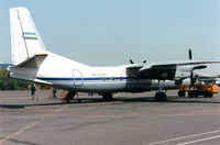 UK-46392 @ BHK - Uzbekistan Airways. Domestic flt tp Tashkent , Apr '94 - by Henk Geerlings