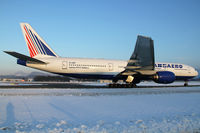 EI-UNR @ SZG - Transaero