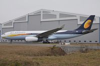 EI-EOL @ LFBD - ex Livingston, new colors after painting Chateauroux - by Jean Goubet-FRENCHSKY