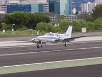 N2729L @ KSMO - N2729L arriving on RWY 21 - by Torsten Hoff