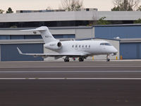 N547XJ @ KSMO - N547XJ taxiing - by Torsten Hoff