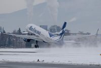 OH-AFI @ LOWS - Air Finland 757-200 - by Andy Graf-VAP
