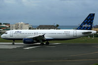 N705JB @ SXM - visitor - by Wolfgang Zilske