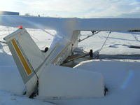 F-GCQF @ LFPN - Cessna 172 M with snow in Toussus-le-Noble - by Mathieu Cabilic