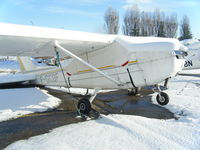 F-GCQF @ LFPN - Cessna 172 M in Toussus - by Mathieu Cabilic