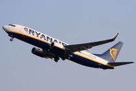 EI-DWB @ EGSS - Departing