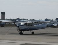 N462ER @ KDAB - ERAU Cessna 172S Skyhawk on the flight line. - by Kreg Anderson