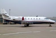 YR-DPH @ CGN - visitor - by Wolfgang Zilske