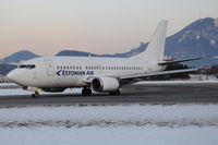 ES-ABP @ LOWS - Estonian Air