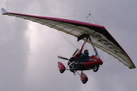 G-CEUZ - Landing at Northrepps, UK