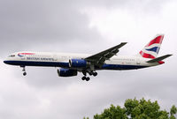 G-CPET @ EGLL - Short final