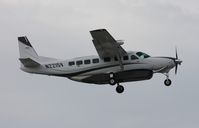 N2215V @ LAL - C208B - by Florida Metal