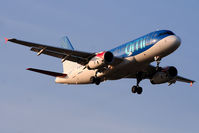 G-DBCH @ EGLL - Short final