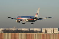 N353AA @ EBBR - Flight AA088 is descending to RWY 25L - by Daniel Vanderauwera