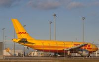 EI-EAC @ EDDP - View through the fence..... - by Holger Zengler
