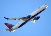 N174DN @ EGCC - Delta Airlines. Inbound Manchester (EGCC). - by Shaun Connor