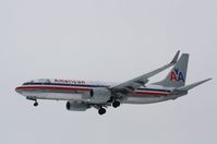 N824NN @ KORD - Boeing 737-800 - by Mark Pasqualino