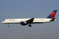 N637DL @ SEA - Landing on 34L - by Duncan Kirk