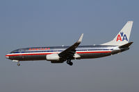 N983AN @ SEA - Landing on 34L - by Duncan Kirk