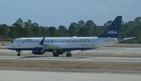 N178JB @ KMCO - jetBlue Embraer ERJ-190 - by Kreg Anderson