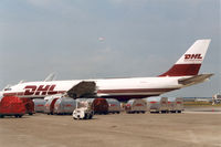 OO-DLC @ BRU - DHL - by Henk Geerlings