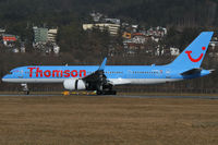G-OOBA @ INN - Thomson Airways
