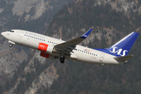 LN-RNU @ INN - SAS Norge - by Joker767