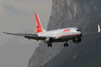 OE-LNK @ INN - Lauda air